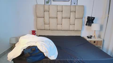 Eliza online show from September 12, 11:54 am