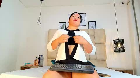 Eliza online show from October 6, 12:13 pm