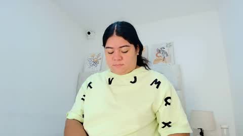 Snapshot of elizawiliamst chatting on March 20, 11:59 am Eliza online show from March 20, 11:59 am