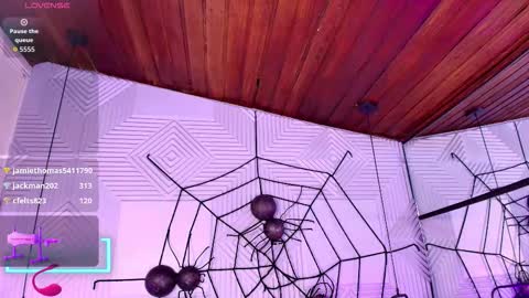 Snapshot of elizbeth_777 chatting on October 29, 7:37 pm elizbeth_777 online show from October 29, 7:37 pm