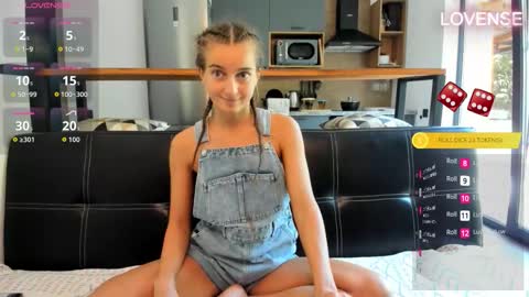 Eliz                               online show from September 30, 10:20 am