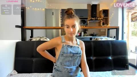 Eliz                               online show from January 14, 10:10 am