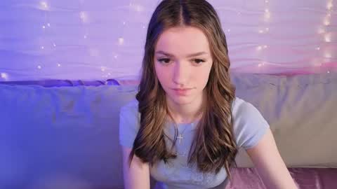 Snapshot of elizzza_ chatting on March 26, 5:35 am elizzza_ online show from March 26, 5:35 am