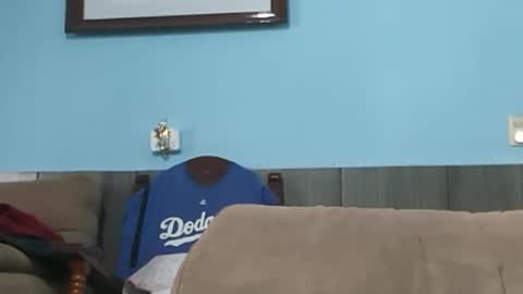 eljim323323 online show from October 23, 7:45 pm