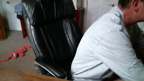 Elk online show from November 30, 4:11 pm