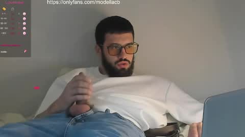 Chris online show from April 7, 6:52 pm