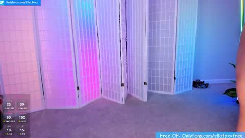 ella_foxx online show from July 28, 3:35 am