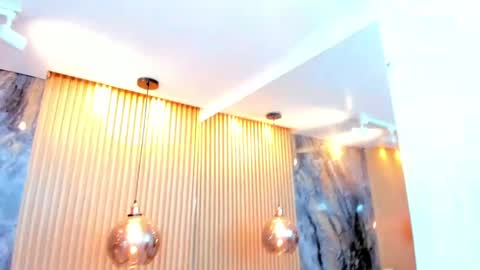 Snapshot of ella_harper chatting on May 23, 1:44 am ella harper online show from May 23, 1:44 am