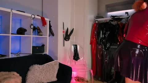 ella_kross online show from February 23, 3:40 pm