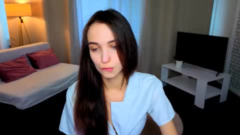 ellaasteele online show from September 12, 1:55 pm