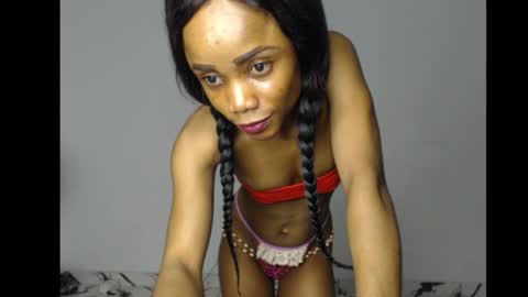 ella online show from October 16, 4:46 am