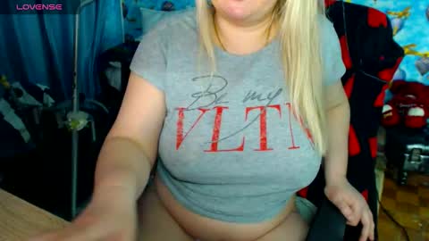  IsaBella  online show from February 28, 9:27 pm