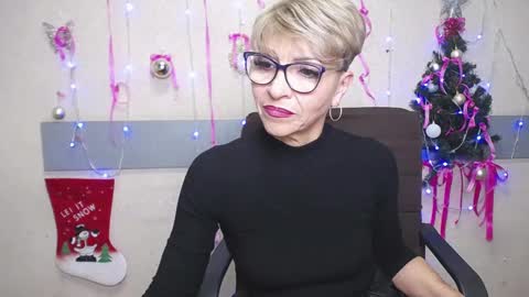 EllaBonito online show from January 8, 10:04 am