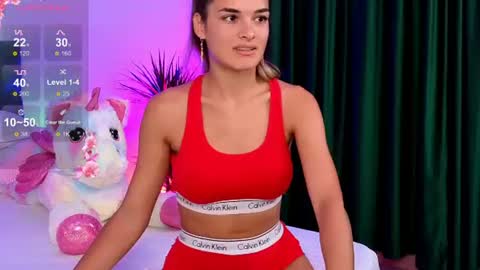 Ella online show from July 9, 7:07 pm