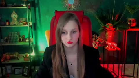 Ella online show from February 28, 3:37 pm