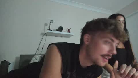 Snapshot of ellajadeexx chatting on March 26, 8:20 am ellaaaa online show from March 26, 8:20 am