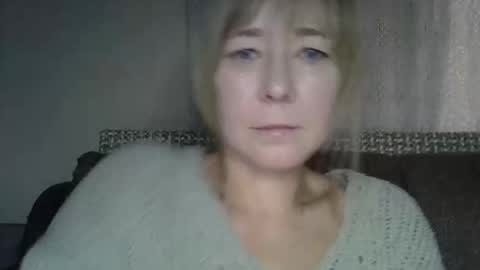 ellajohnsonx online show from October 11, 9:52 am