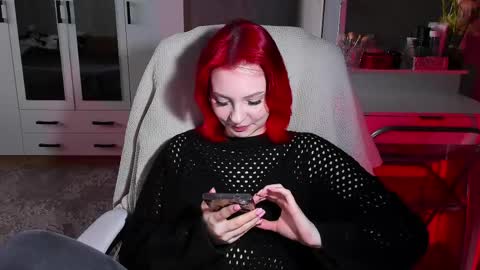 ellales online show from April 28, 8:41 am