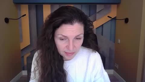 EllaLongs online show from January 8, 12:29 pm