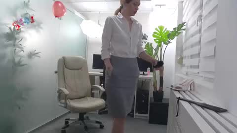            online show from February 16, 12:56 pm