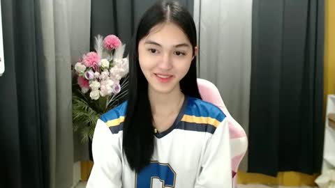 ELLA online show from March 3, 11:27 am