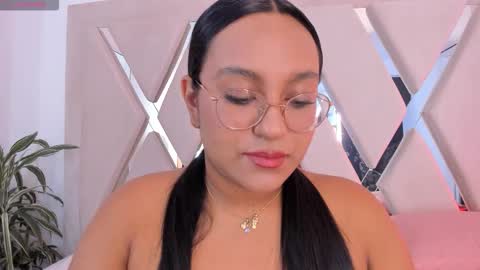 Ella online show from March 20, 12:10 pm