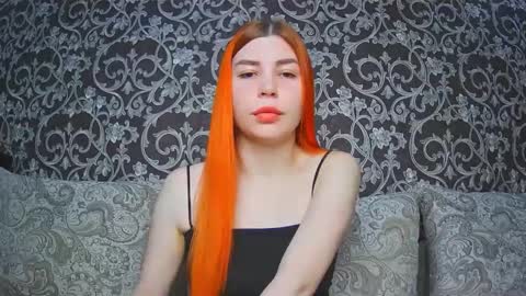 EllaNuar online show from November 10, 1:59 am