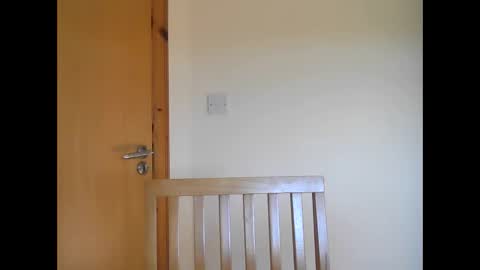 elle010843 online show from March 6, 10:56 am