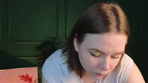 Snapshot of elle_drift chatting on November 26, 11:55 am elle_drift online show from November 26, 11:55 am