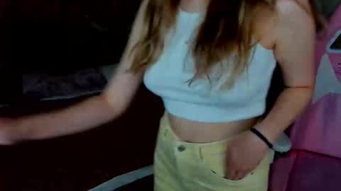elle_ellise online show from October 27, 12:58 am