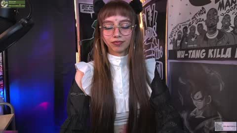 Snapshot of elle_uwu chatting on December 10, 2:59 am follow me on instagram . online show from December 10, 2:59 am