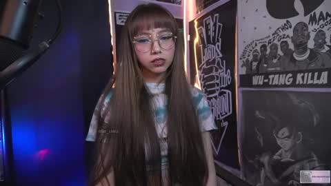 Snapshot of elle_uwu chatting on January 20, 12:15 am follow me on instagram . online show from January 20, 12:15 am