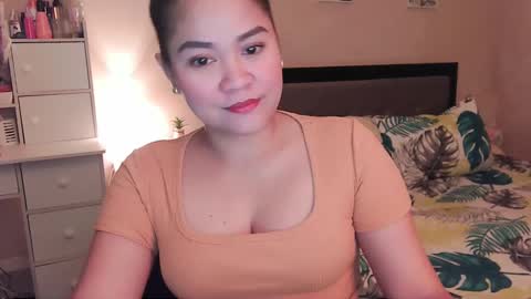 Ann online show from December 5, 1:06 pm
