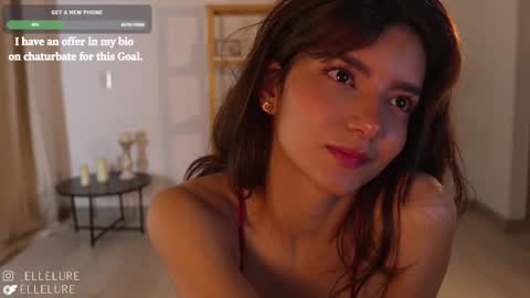Linda Restrepo online show from February 25, 11:55 pm