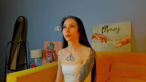 Snapshot of ellen_hops chatting on December 3, 4:31 am Ellen online show from December 3, 4:31 am