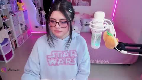 Meow in da house  . online show from November 10, 2:32 am