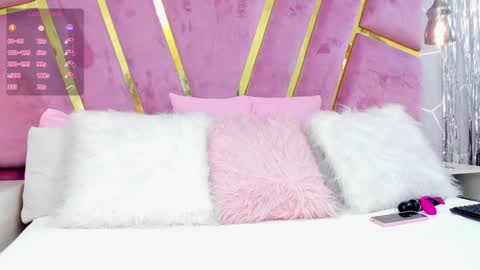 Miss Elena online show from January 4, 8:27 pm
