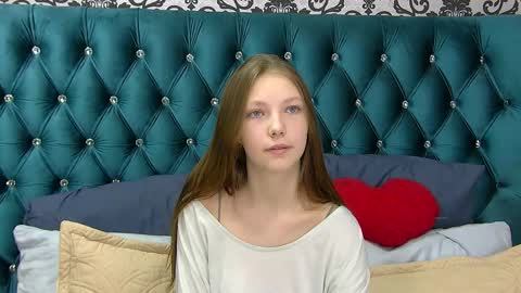 EllenBush online show from September 14, 6:01 am