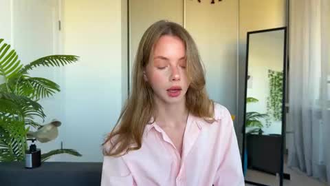 Ellie  --- Ill see you either on Friday or Saturday and definitely on Sunday  online show from September 29, 12:32 pm