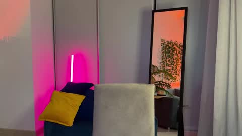 Ellie  --- Ill see you either on Friday or Saturday and definitely on Sunday  online show from October 26, 2:12 pm