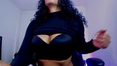  Ellie   online show from September 30, 2:00 pm