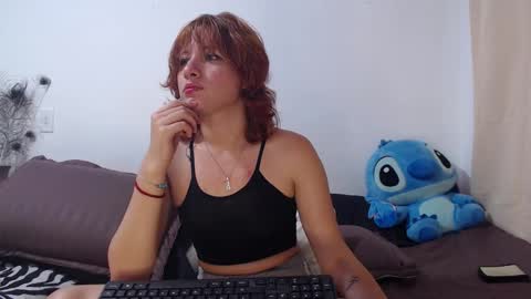 Snapshot of ellie_andy19 chatting on March 8, 6:21 am kev dani online show from March 8, 6:21 am