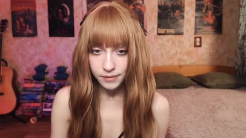 ellie_friendly online show from October 10, 11:26 pm