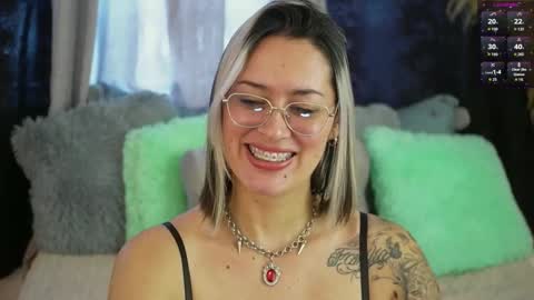 Ellie Ramos online show from September 21, 2:08 pm