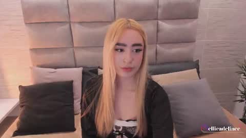 ellieadeline online show from June 24, 3:49 am