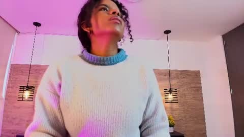 elliee_alves online show from July 1, 1:34 pm