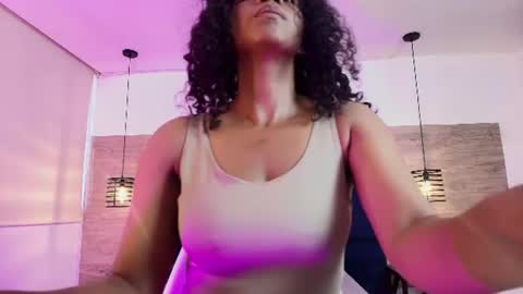 elliee_alves online show from July 10, 1:25 pm