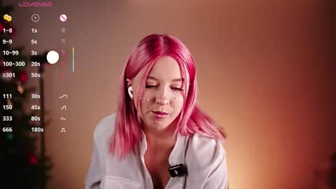 Ellie online show from February 2, 9:24 pm