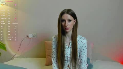 Snapshot of ellierough chatting on April 24, 5:15 pm ellierough online show from April 24, 5:15 pm