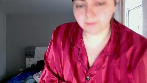 Ellie online show from June 12, 4:55 am